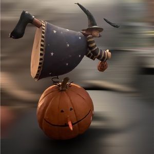 Williraye Studio - "Midnight Flight" Halloween WW6013 Discounted, Minor Flaws